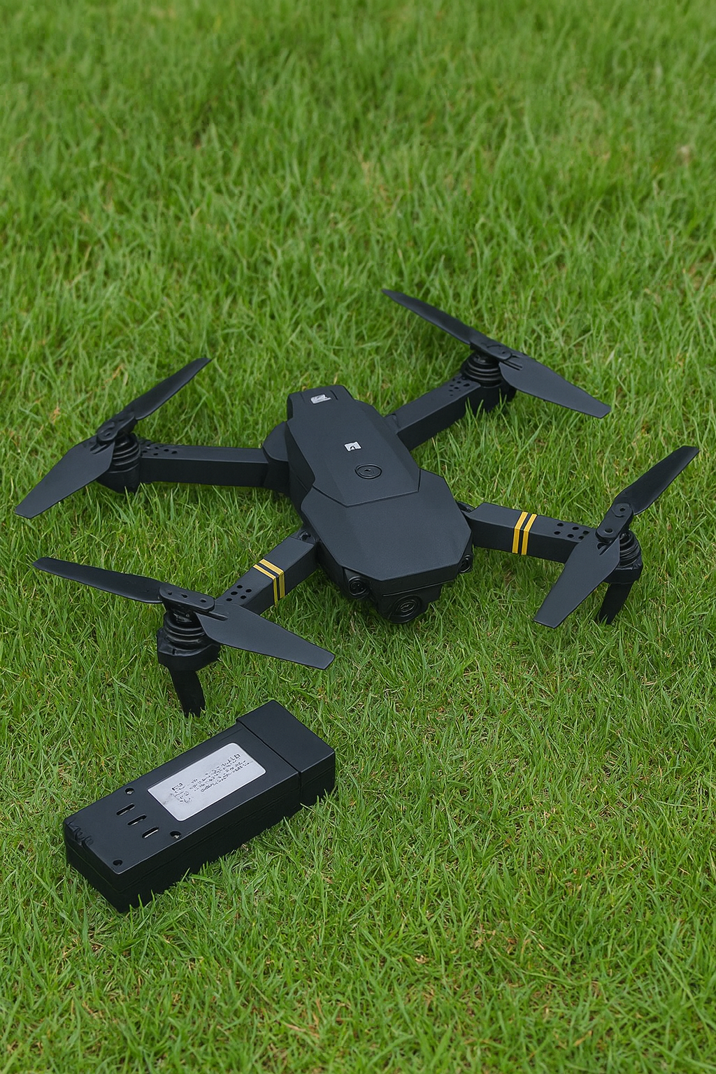 Drone 4K Pliable avec Caméra HD – Pack Accessoires Inclus